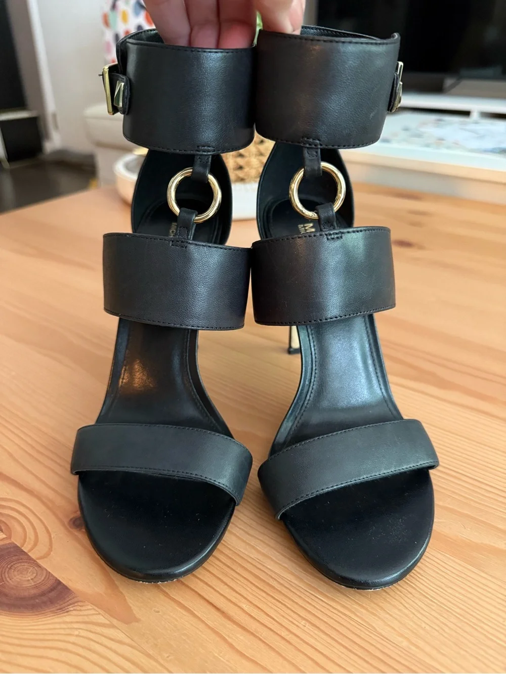 Michael Kors heeled sandals sz 7.5